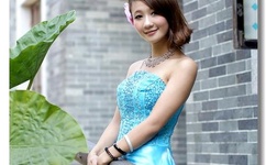 张根硕朴信惠图片